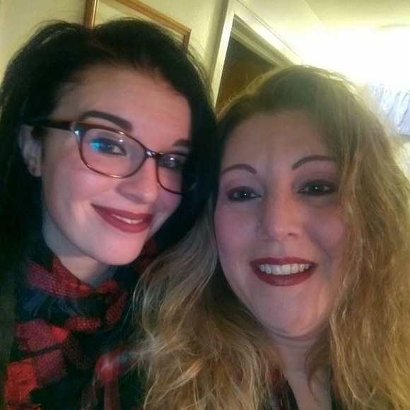 Meet your Posher, Shelby - Picture 1 of 1